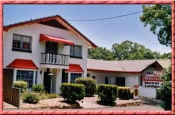 Whiteoaks Motel & Lodges Toowoomba Eksteriør bilde